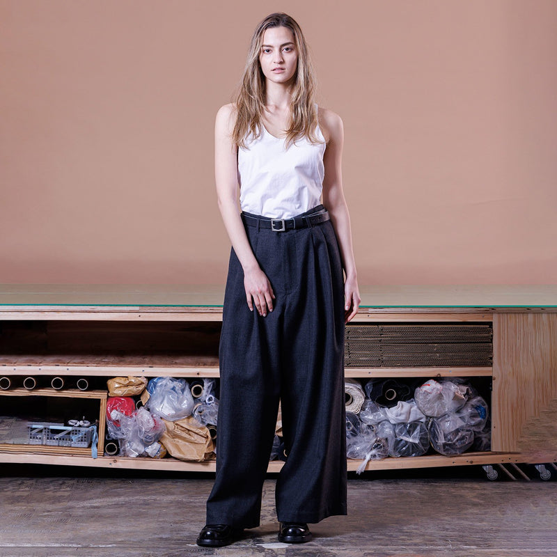 VOPT-M73 BISHU OLD SURGE TUCK WIDE PANTS